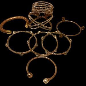 Bundle of 8 Rose Gold Bracelets